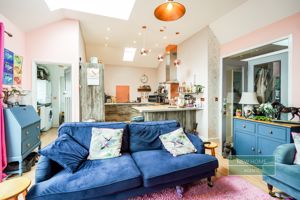 Photo 14- click for photo gallery